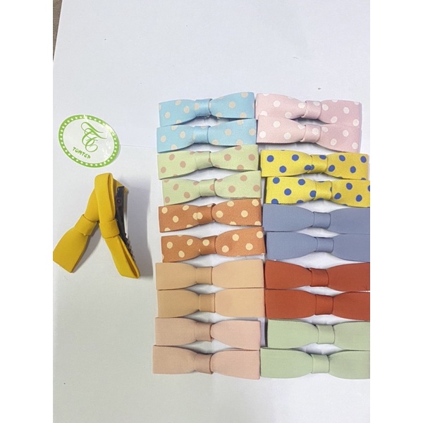 Set 2 kẹp tóc phong cách Retro Chấm Bi (note màu)