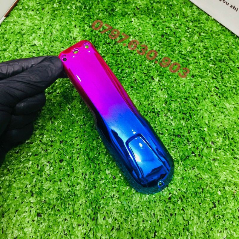 Ốp Tông Đơ Titan.