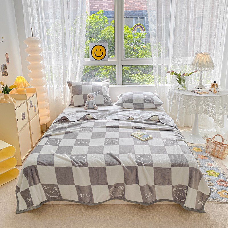 Chăn tuyết nhung sữa mỏng, mền hè đắp điều hoà chất nỉ siêu mềm mịn kích thước 2mx2m3