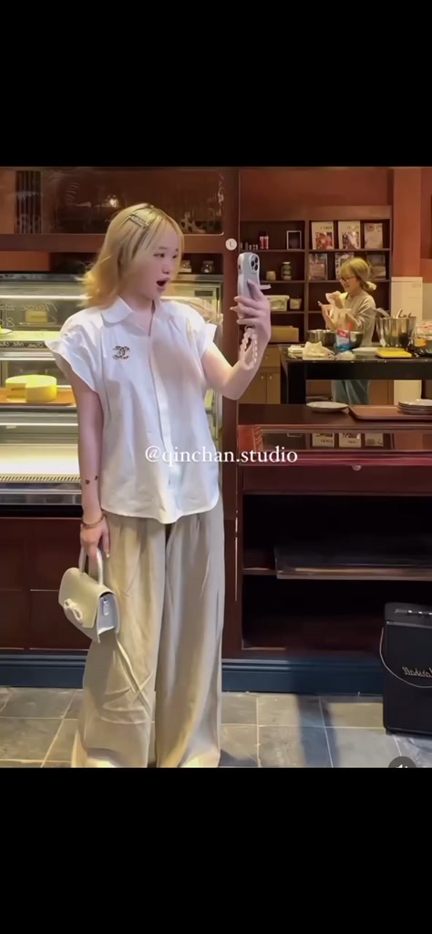 Áo Sơ mi Tay Hến Kèm Tag Cài ( Sẵn hàng) | BigBuy360 - bigbuy360.vn