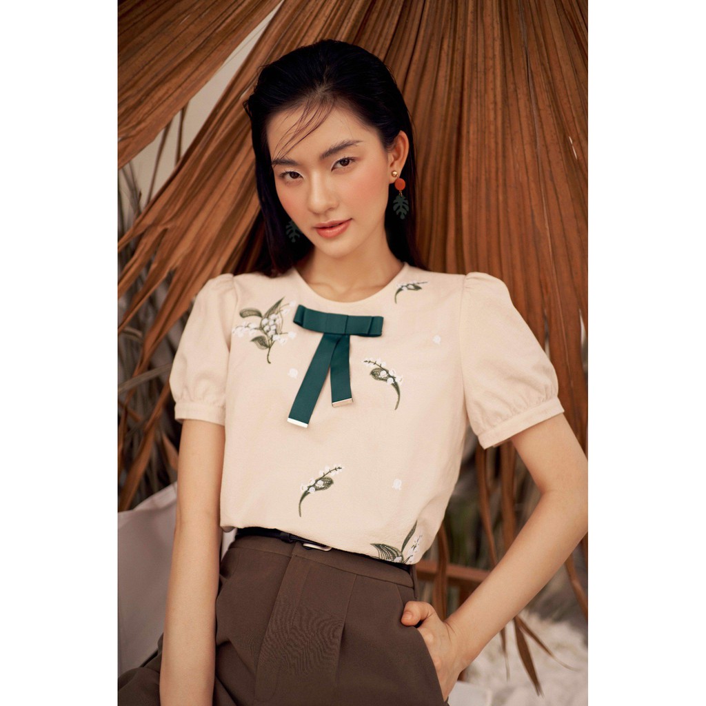 Áo sơ mi be thêu linh lan phối nơ rêu 1AO2040 ADORE DRESS | BigBuy360 - bigbuy360.vn