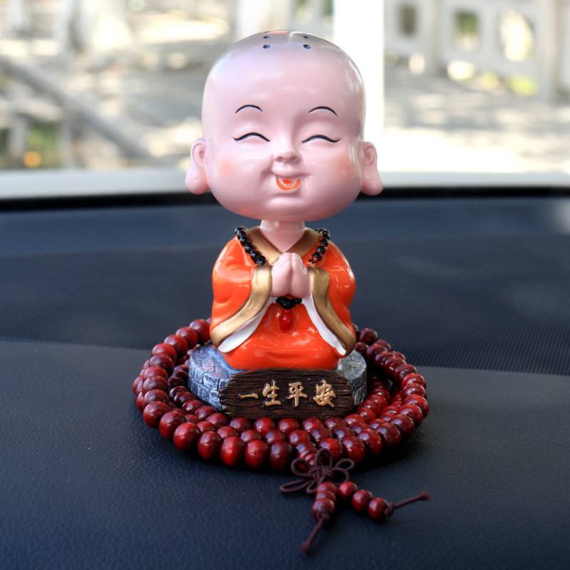 Tiểu Hoà Thượng Lắc Đầu Trang Trí Taplo Ô Tô
