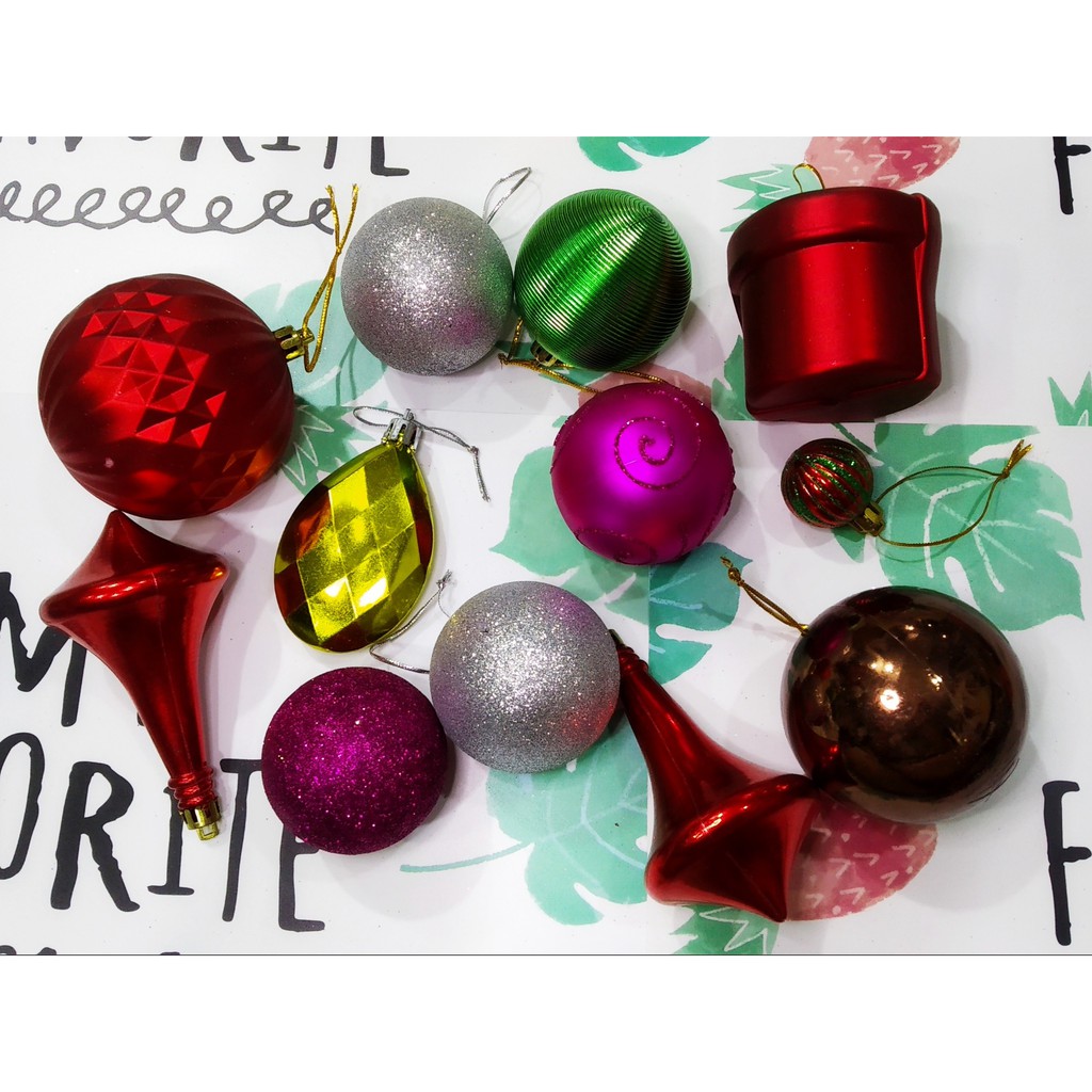 Bộ quả châu to 12 món 3 - 7cm trang trí giáng sinh