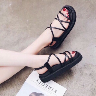 Sandal dây chéo chiến binh