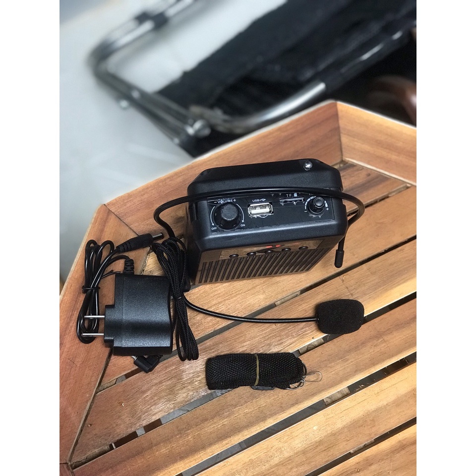 Máy Trợ Giảng SN899 Có 1 Micro Có Dây Hỗ Trợ Bluetotoh, USB, Thẻ Nhớ TF, Đài FM, Màn Hình Hiển Thị, Màn Hình Led