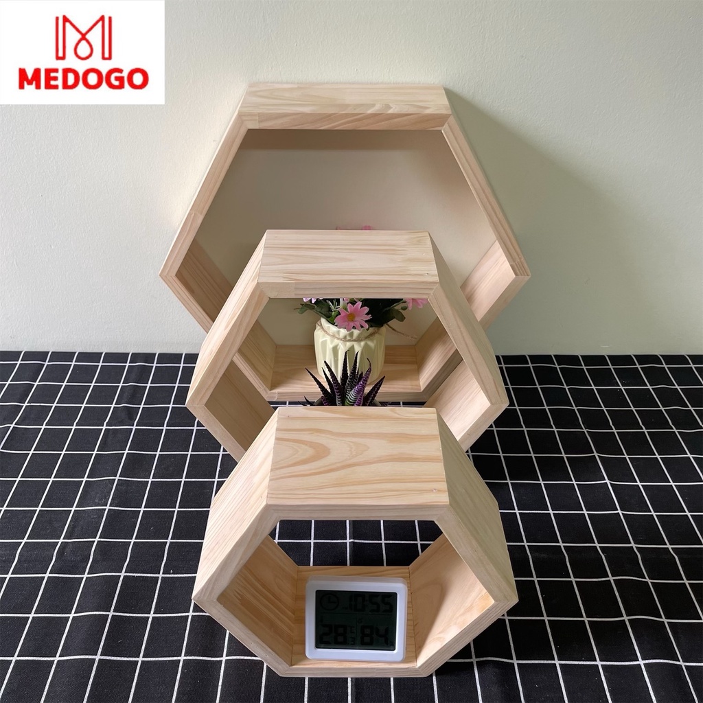 Kệ gỗ MEDOGO lục giác treo tường gỗ thông nhập khẩu trang trí nội thất phòng khách độc đáo