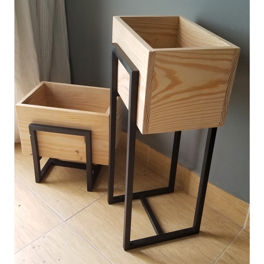 Kệ Cây Chân Sắt Hộp Gỗ nhiều kích thước – Tự trang trí vườn nhà KC01
