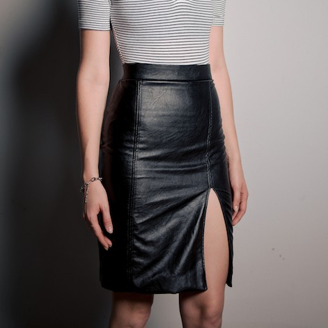 Là min - Váy Da Slit Leather Midi Skirt