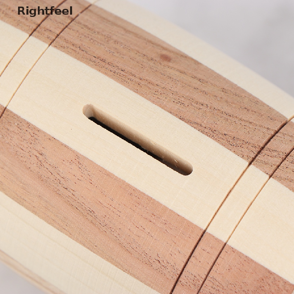 1 Hộp Đựng Tiền Tiết Kiệm Bằng Gỗ