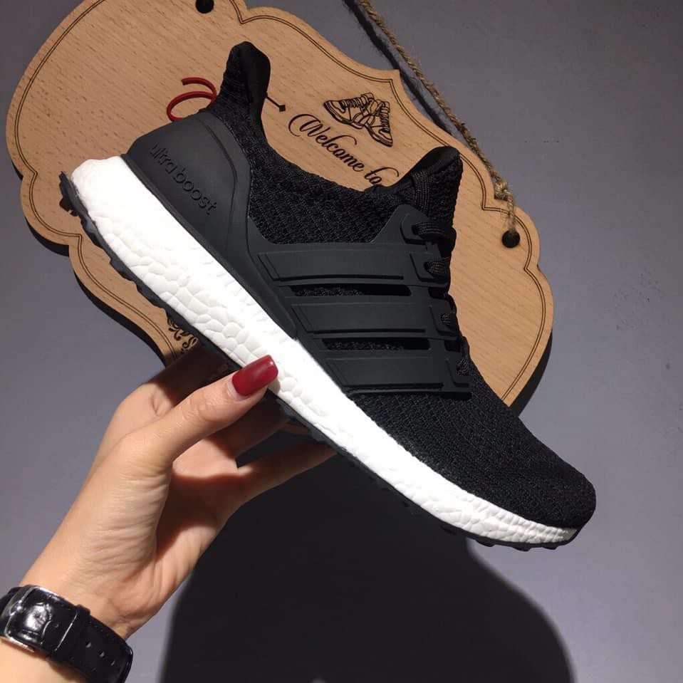 Hot!! Giày ultra boost đen 4.0