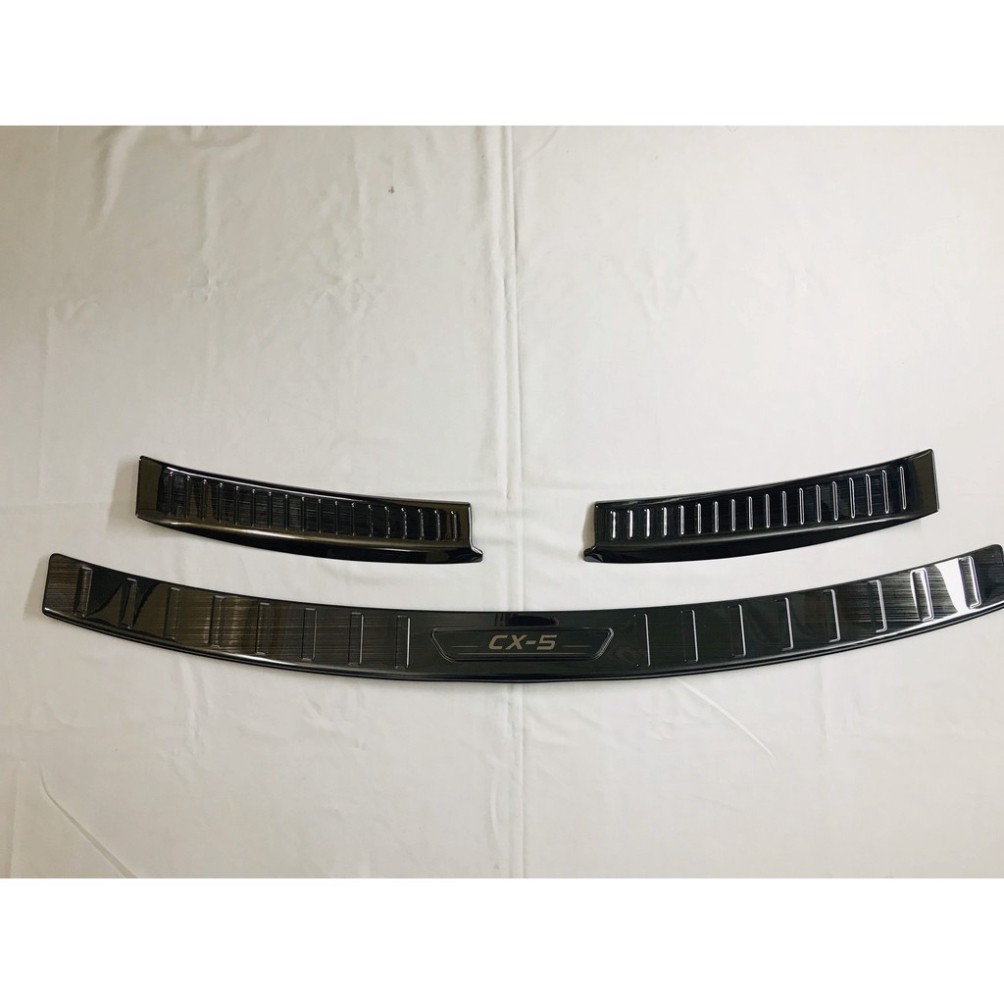 ỐP CHỐNG TRẦY CỐP TRONG + NGOÀI CX5 2018 2019 2020 2021 2022 2023 22024. vân titan cao cấp