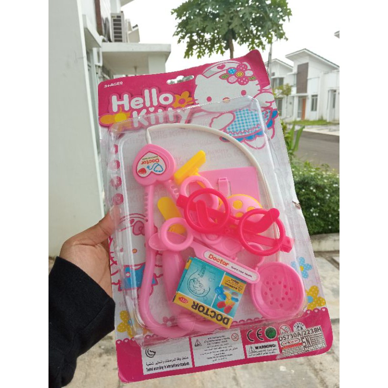 Bộ Đồ Chơi Bác Sĩ Hình Hello Kitty Xinh Xắn