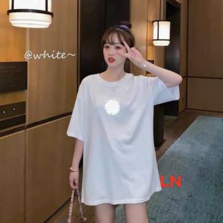 Áo phông hoa cúc nhỏ phản quang ngực