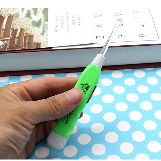 Lấy Ráy Tai,Soi Tai An Toàn Cho Cả Mẹ Và Bé (Có đèn LED)