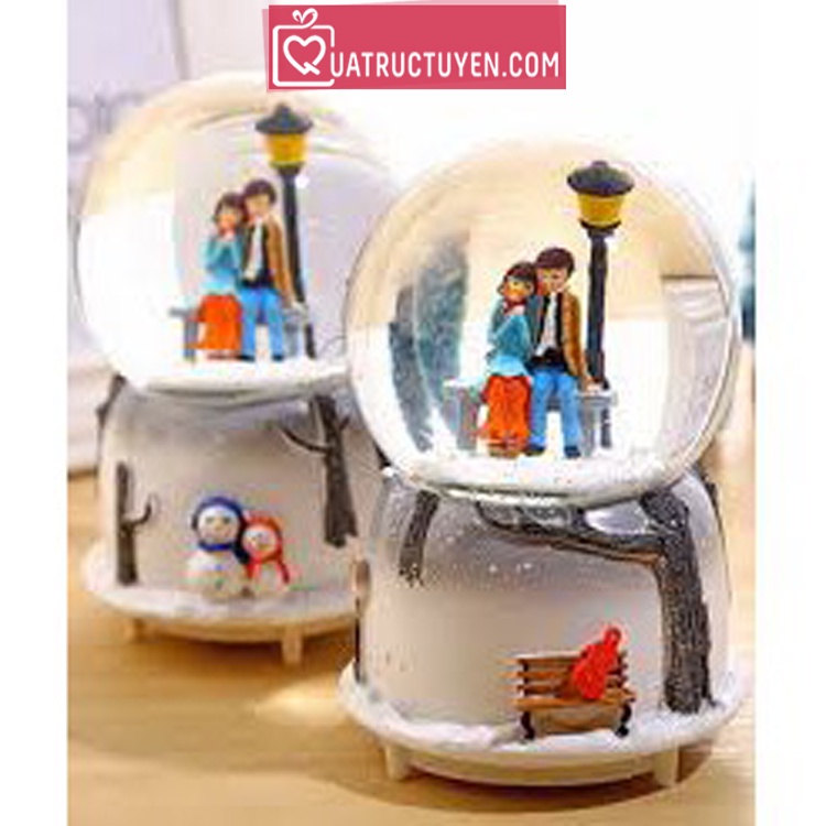 Hộp nhạc quả cầu tuyết cặp tình nhân Tuyết yêu thương