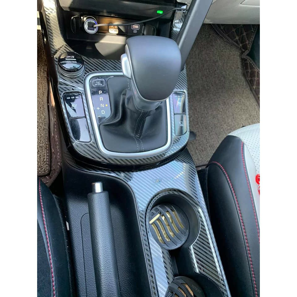 Ốp Nội Thất Xe Kia Seltos 2020 2021 2022 Mẫu Carbon - 6 chi tiết