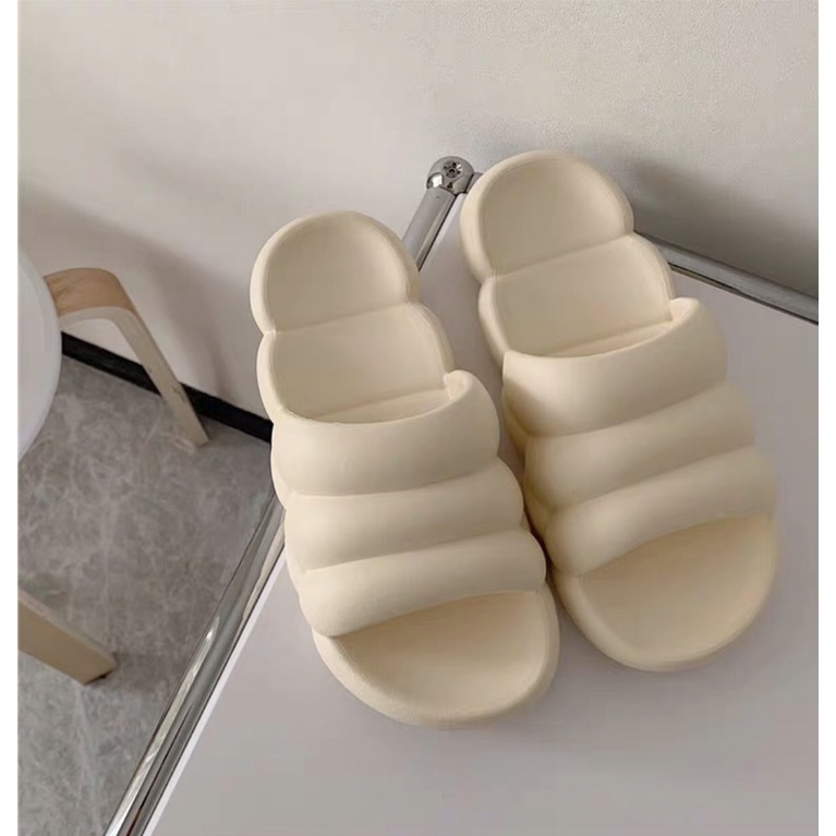 Dép bánh mì hình vằn sâu