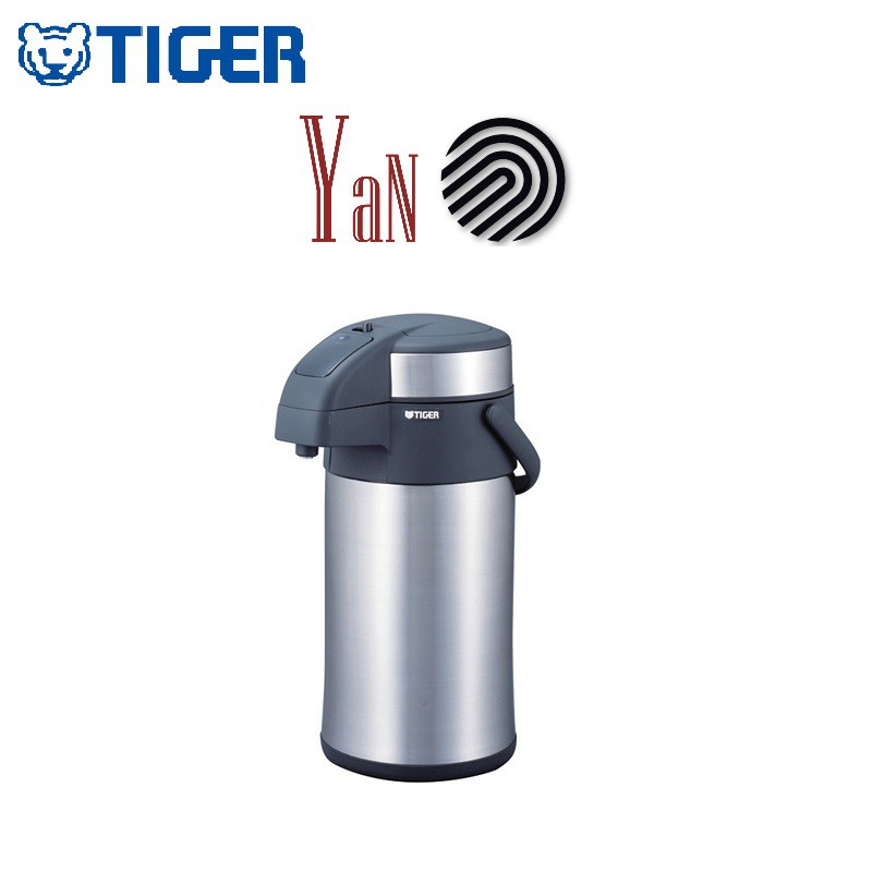 Phích / Bình thủy chứa ruột inox kép chân không cách nhiệt cao cấp 4L Tiger MAA-A402 màu inox viền đen - Hàng chính hãng