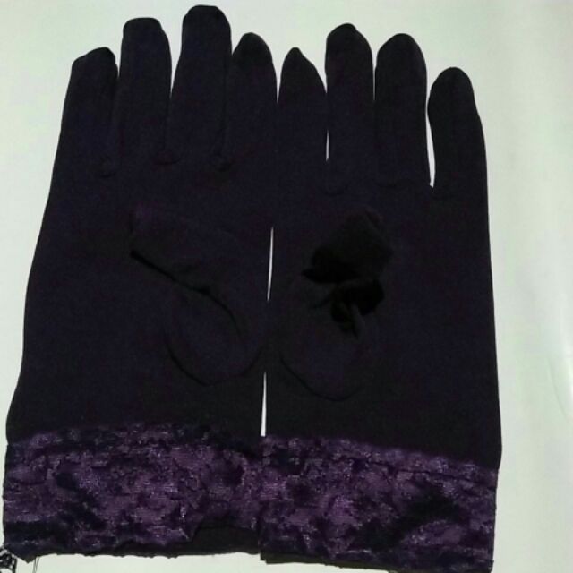 Găng tay đi nắng