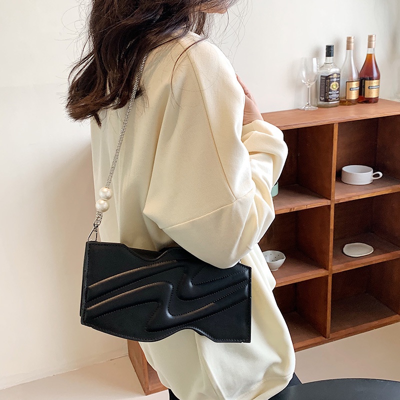 Túi đeo chéo IELGY dáng vuông cỡ lớn có khóa từ tính thời trang cho nữ