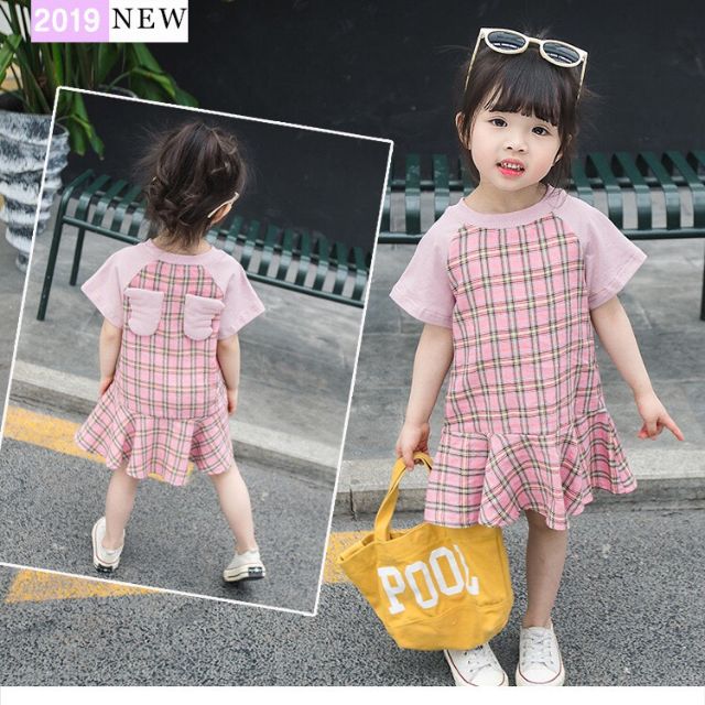 Đầm caro cánh thiên thần