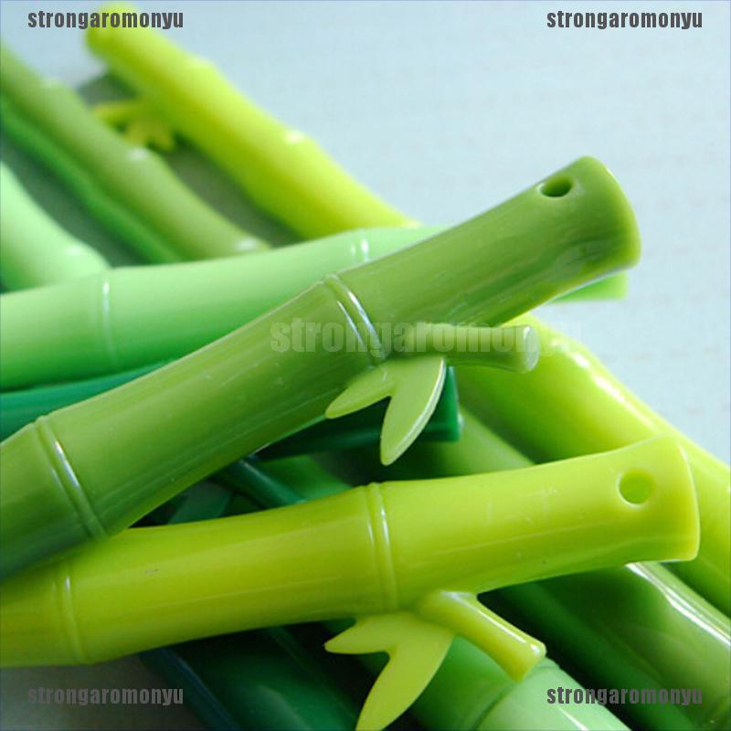 Set 2 Bút Bi Bằng Tre Kiểu Dáng Dễ Thương