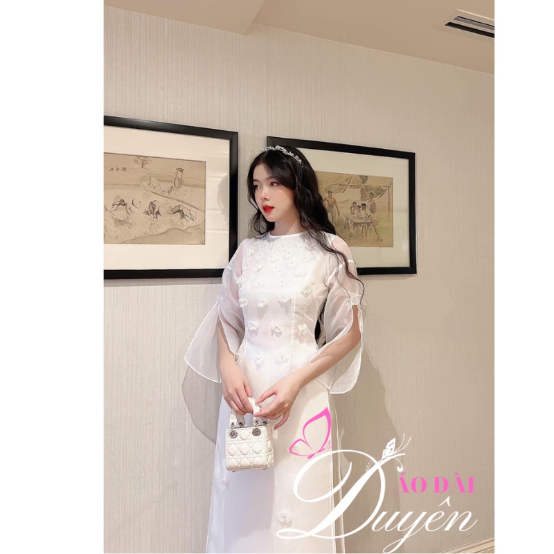 Áo dài cách tân đính hoa 3d trên áo siêu đẹp