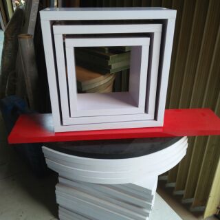 Kệ gỗ treo tường trang trí (sét 3 ô vuông 30,25,20)