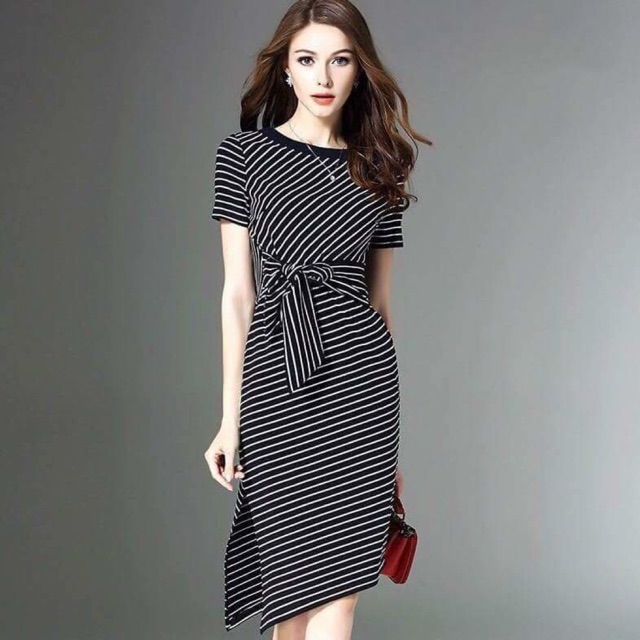Đầm thun vạt chéo