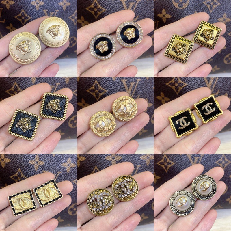 Bông tai thương hiệu