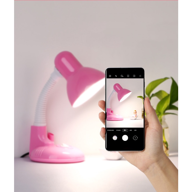 Đèn học để bàn có ống đựng bút bóng LED tiết kiệm điện năng