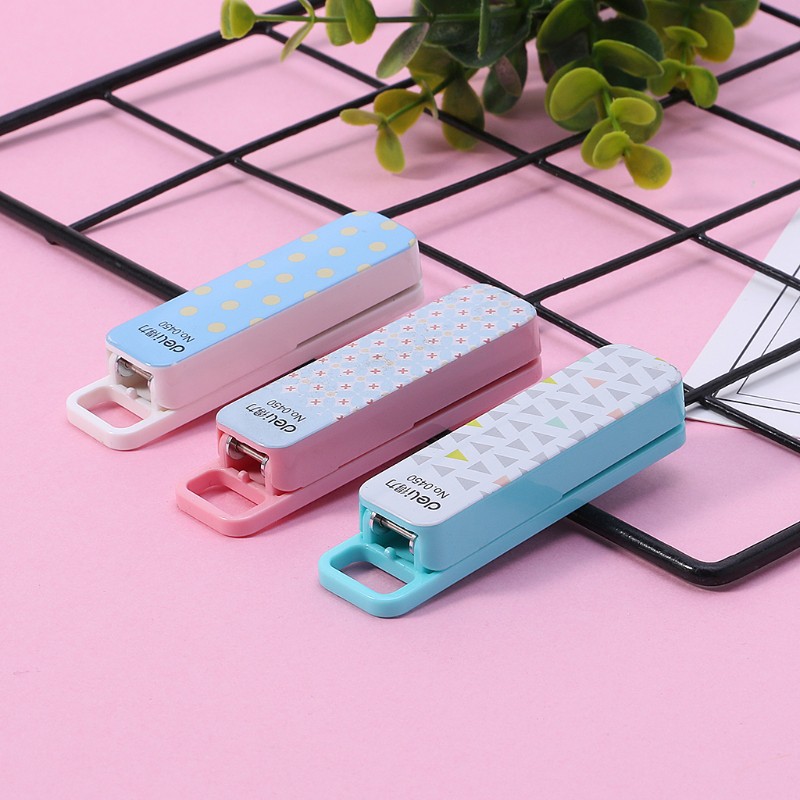 Bộ dập ghim mini 3 màu tiện lợi