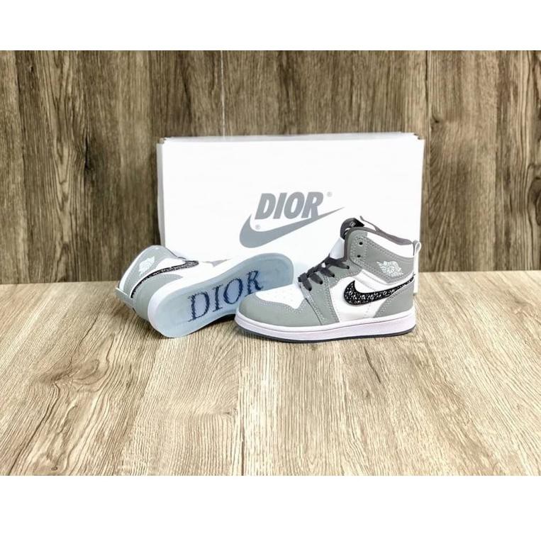 Giày Thể Thao Nike Jordan Dior / Nike Jordan / Nike Jordan / Giá Rẻ (. 6839) Cho Bé