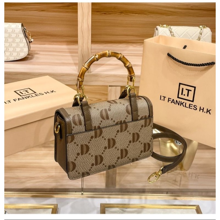 Túi Xách Nữ Túi Đeo Chéo Hiệu I.T GDLEDY HONGKONG Cao Cấp Da Thật Hàng Chính Hãng Mẫu Mới 2022