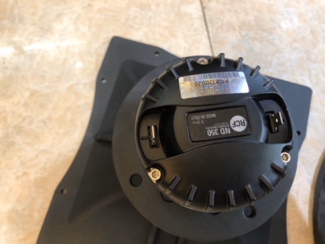 Loa xịn RCF bas 30 trep neo ý