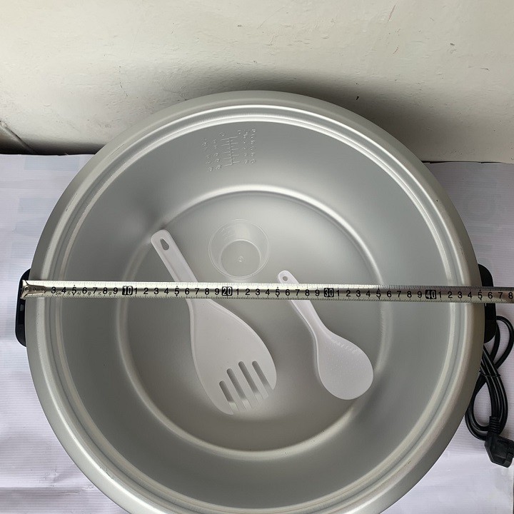 Nồi cơm điện công nghiệp Cuckoo 23lít trọng lượng nấu từ 4-6kg gạo trên 1 lần | BigBuy360 - bigbuy360.vn