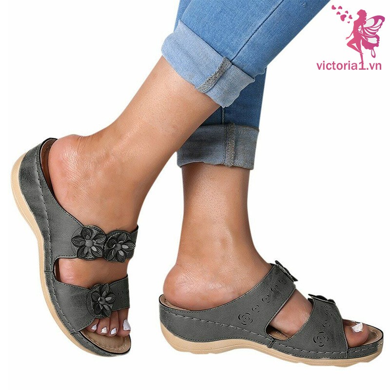 Summer Fashion Fancy Sandals Breathable Anti-slip Slipper for Women Lady Beach