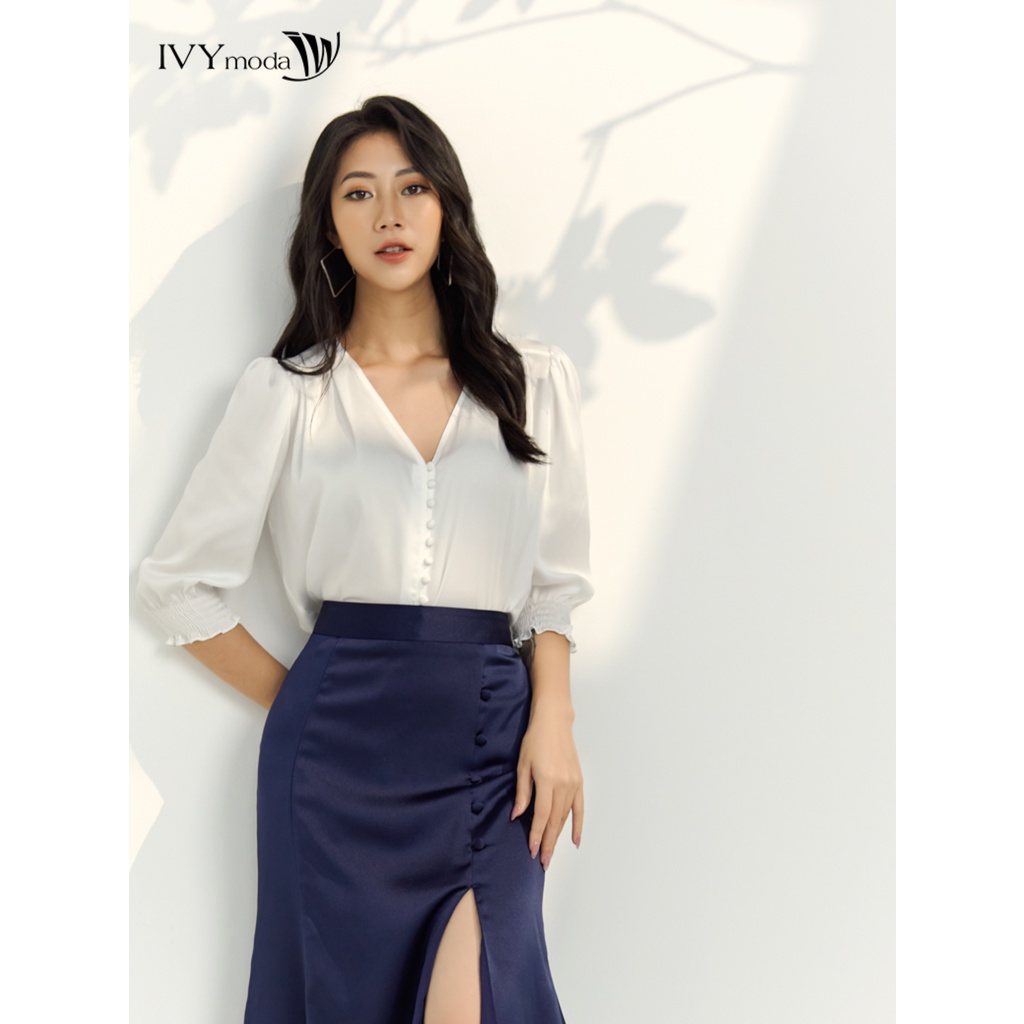 Chân váy xòe phối nút IVY moda MS 31M6556