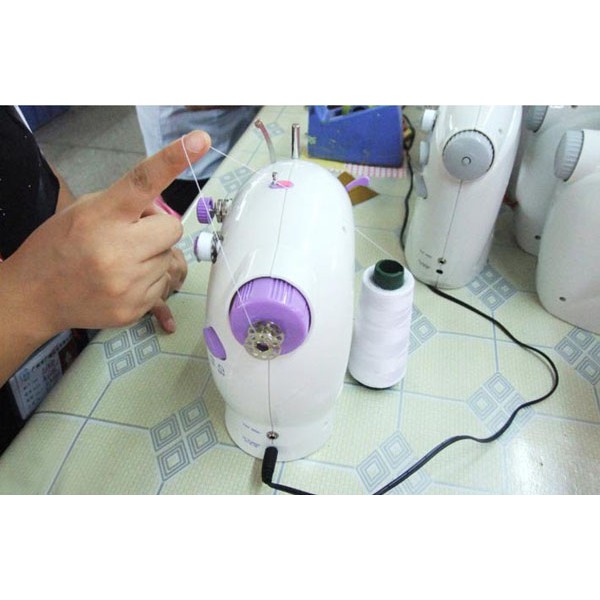 Máy may mini để bàn Mini Sewing Machine CMD tặng kèm hộp chỉ 55 MÓN