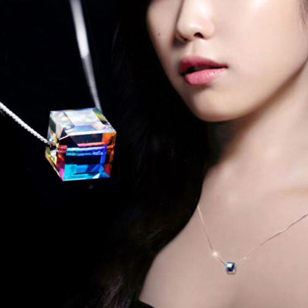 Dây chuyền mặt đá hình khối lập phương đơn giản thanh lịch dành cho nữ