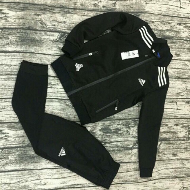 bộ adidas
