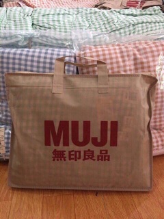 Chăn hè đũi kẻ Muji