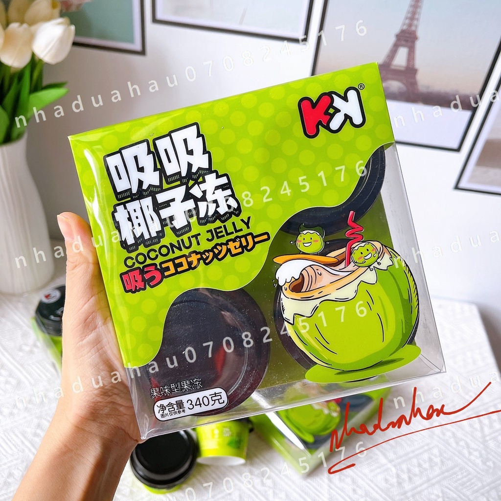 Một hộp gồm 4 cốc thạch cao qui linh sữa dừa Đài Loan cốc 85gam