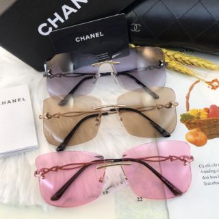 Kính ốc bướm hot trend