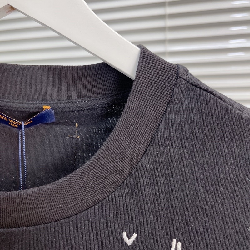 ⚡️[Mirror Quality] - Áo Tee Luon Vuituoi LV SPREAD EMBROIDERY T-SHIRT Cao Cấp Full Tag Túi, Áo thun LV