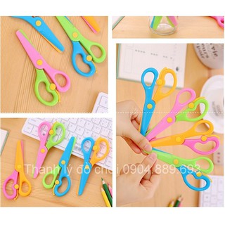 Kéo nhựa tập cắt an toàn cho bé - Vận động tinh