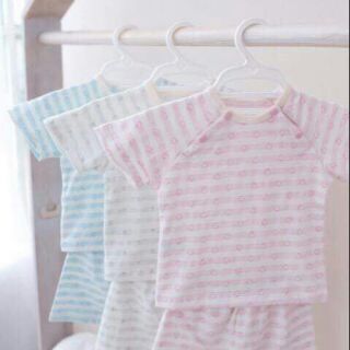 Kẻ ngang cài vai little love