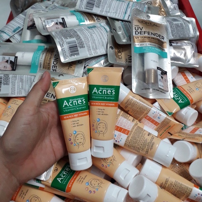 Sữa rửa mặt Acnes giảm thâm tuýp 25g