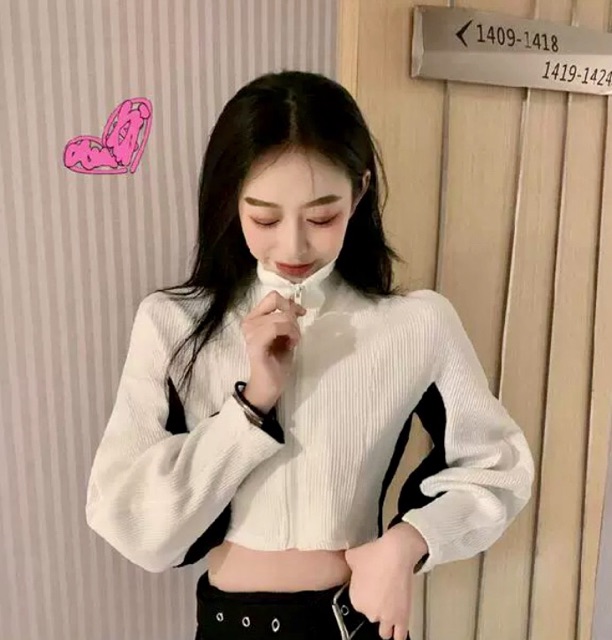 Áo khoác len croptop black-white