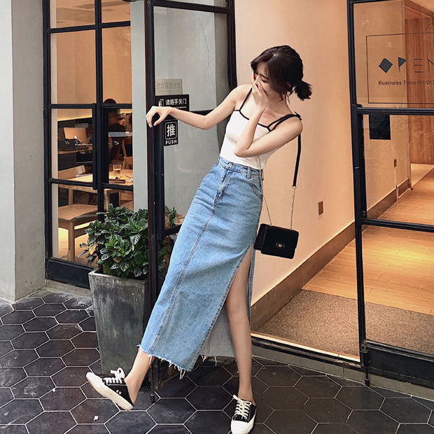 Chân váy jeans lưng cao thời trang sành điệu cho nữ